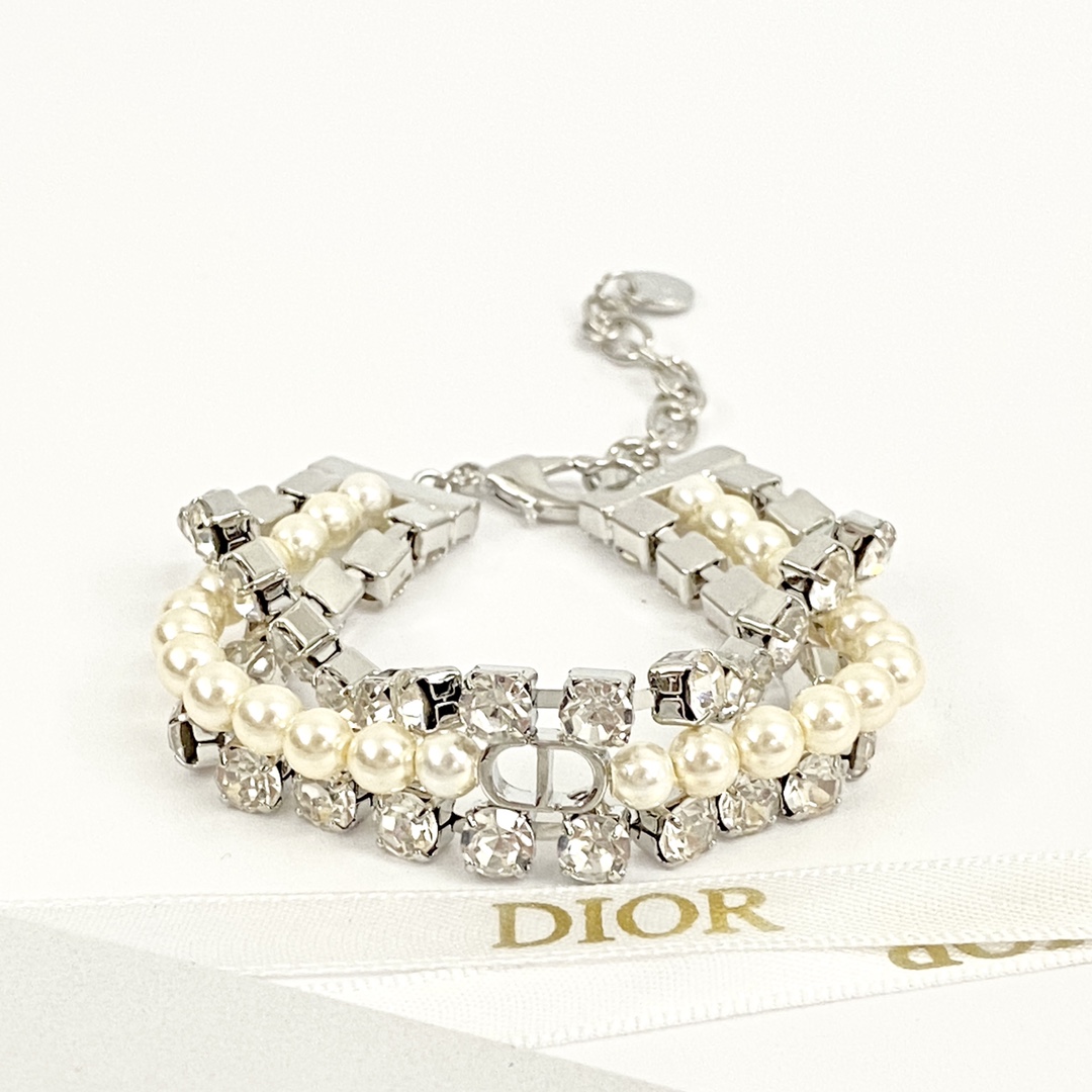 D style Bracelet