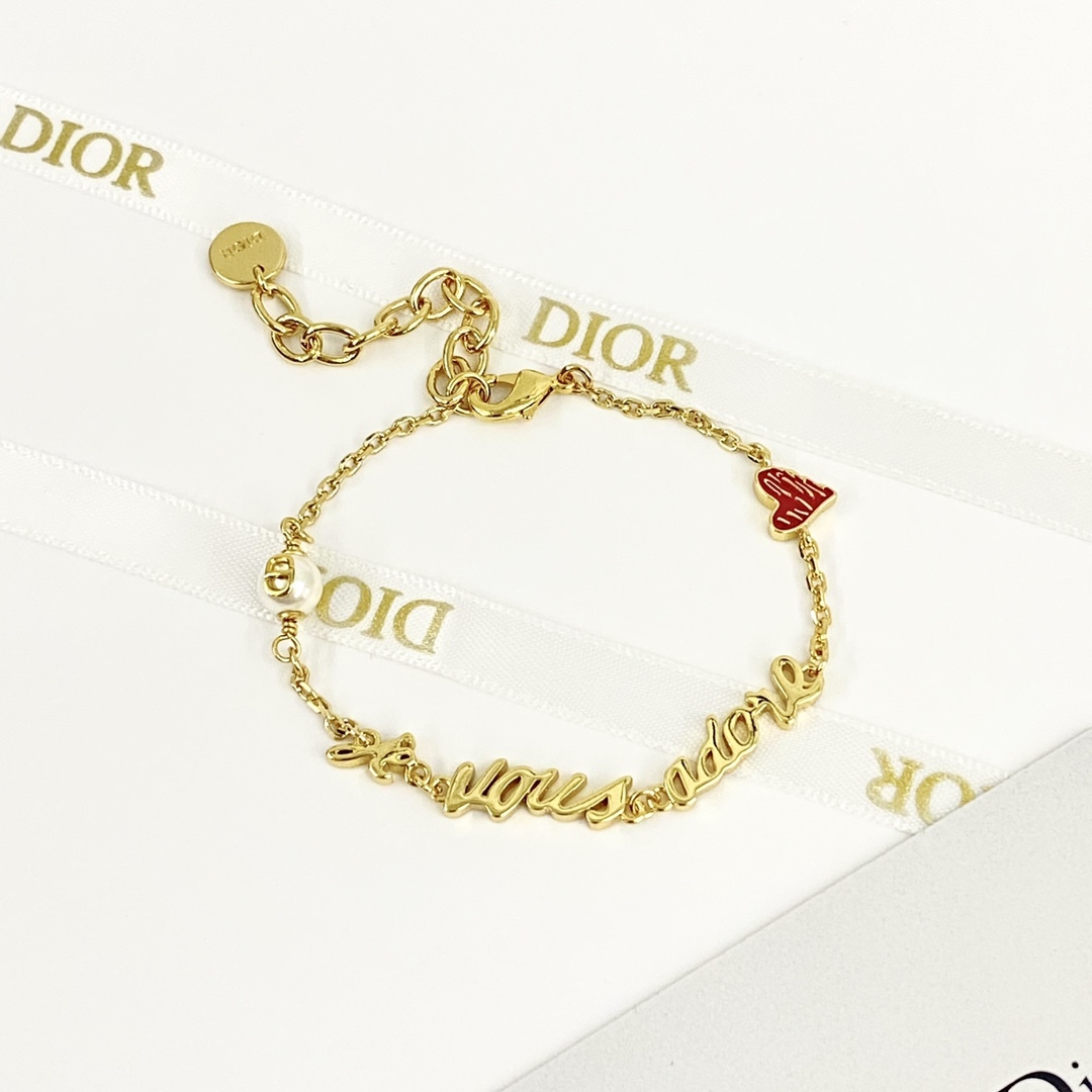 D style Bracelet