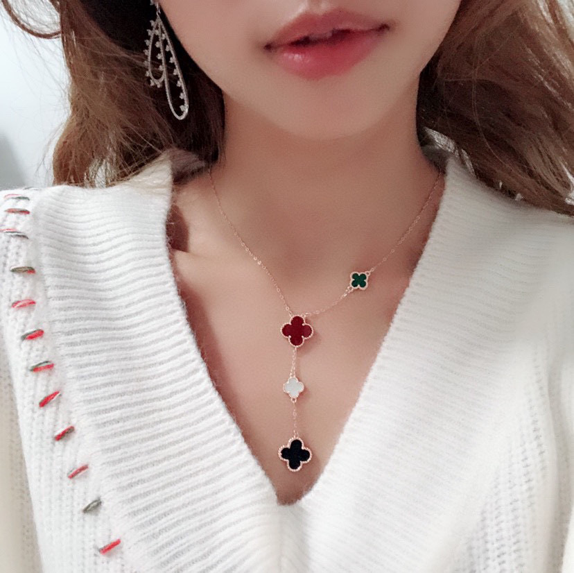 V style Necklace