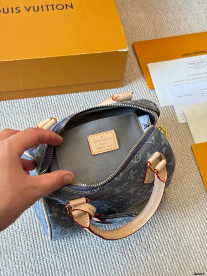 20 Denim Pillow Bag 20*16cm