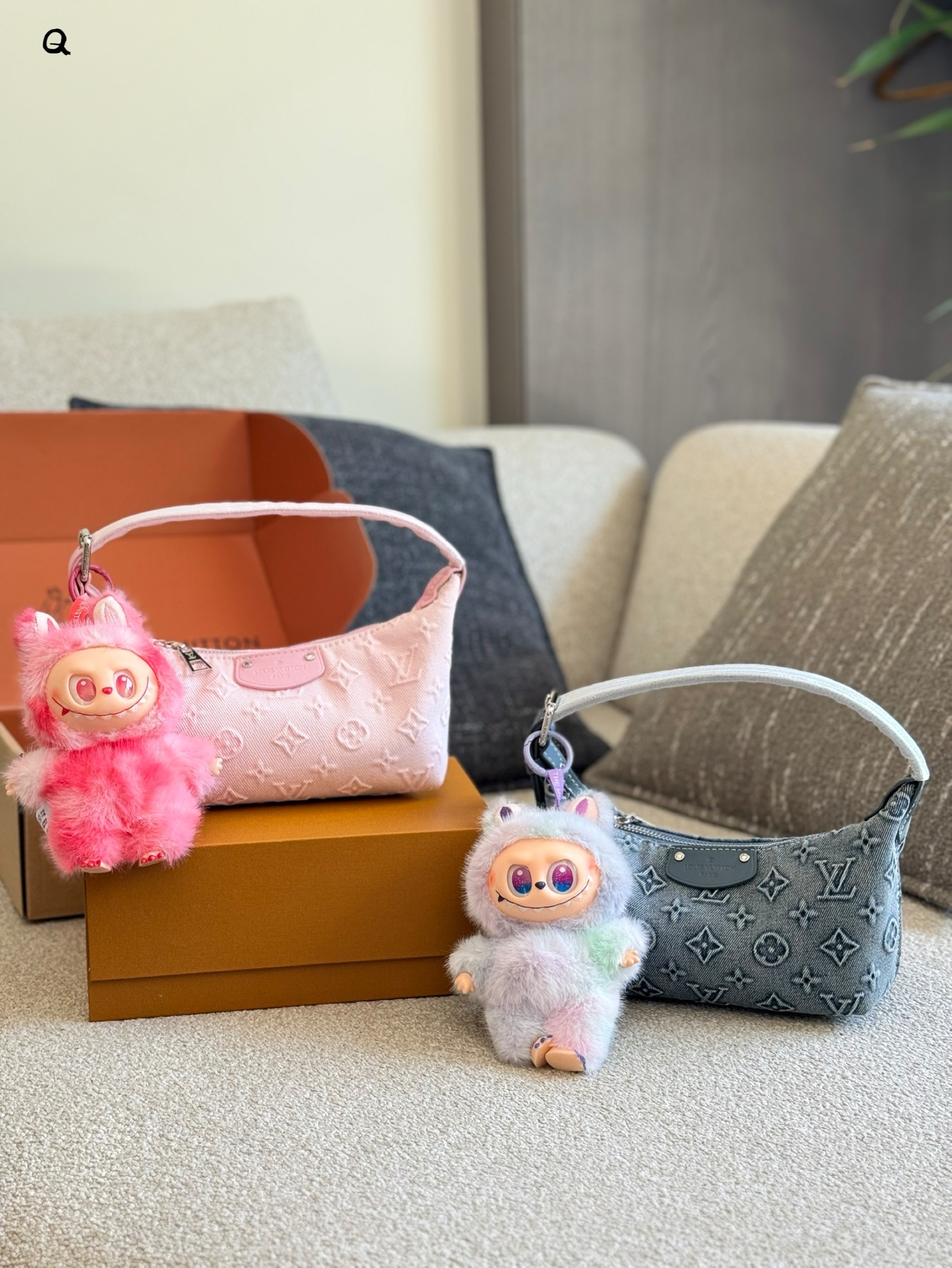 Denim Embossed Lunch Bag 20cm