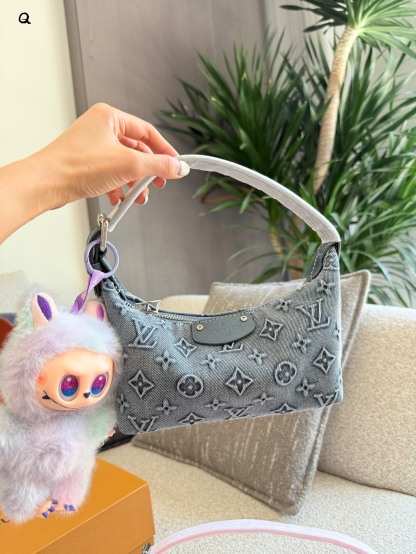 Denim Embossed Lunch Bag 20cm