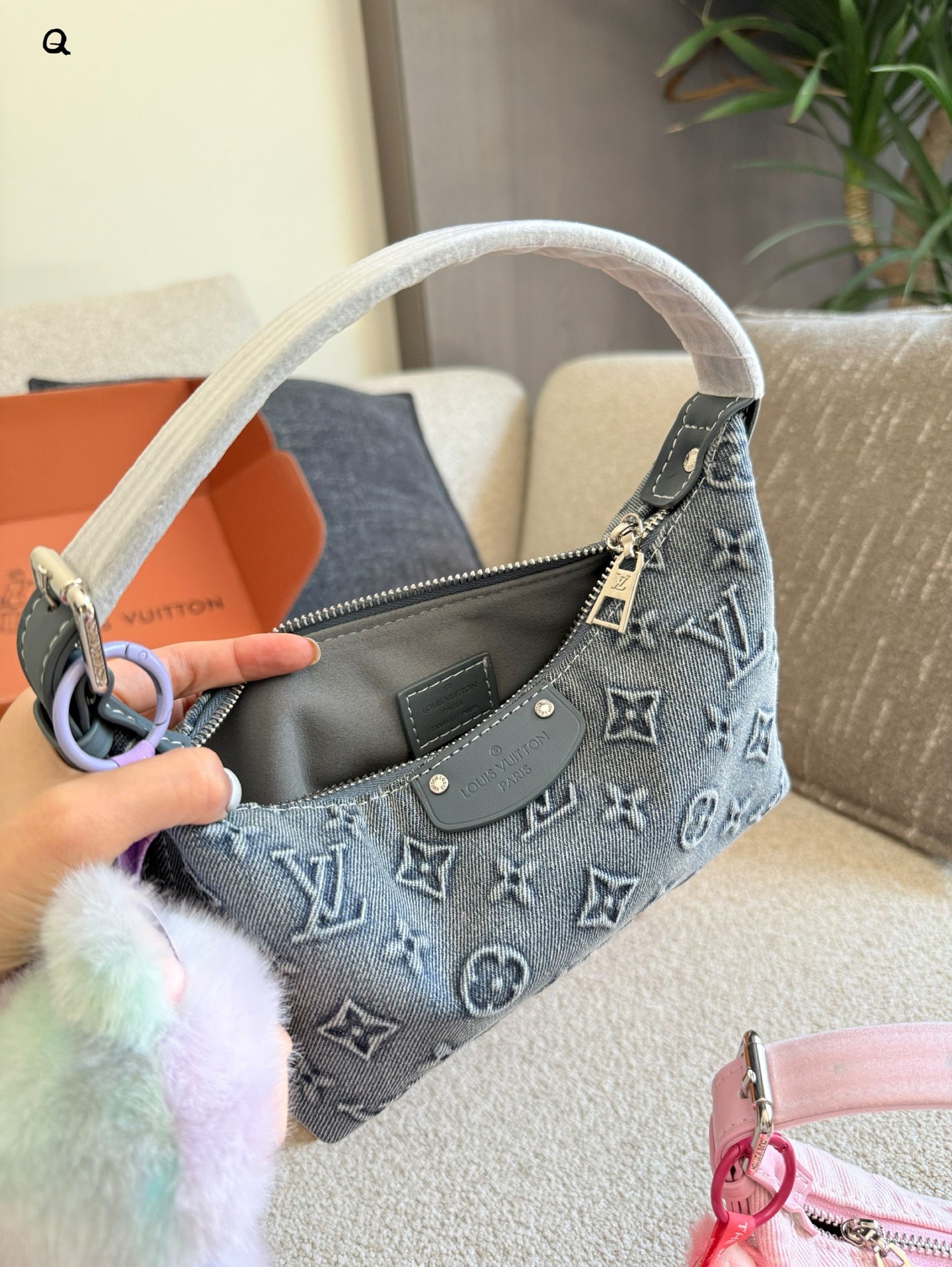 Denim Embossed Lunch Bag 20cm