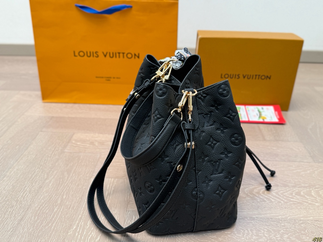 Drawstring bucket bag25*25cm