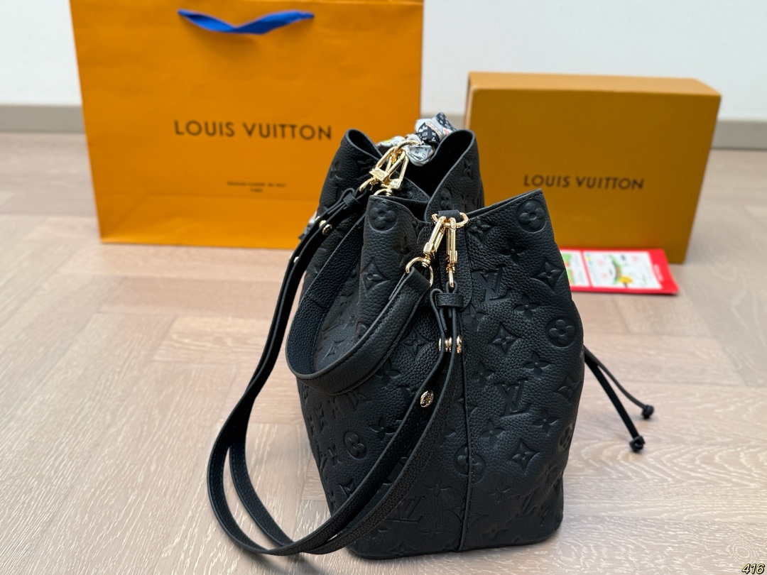 Drawstring bucket bag25*25cm