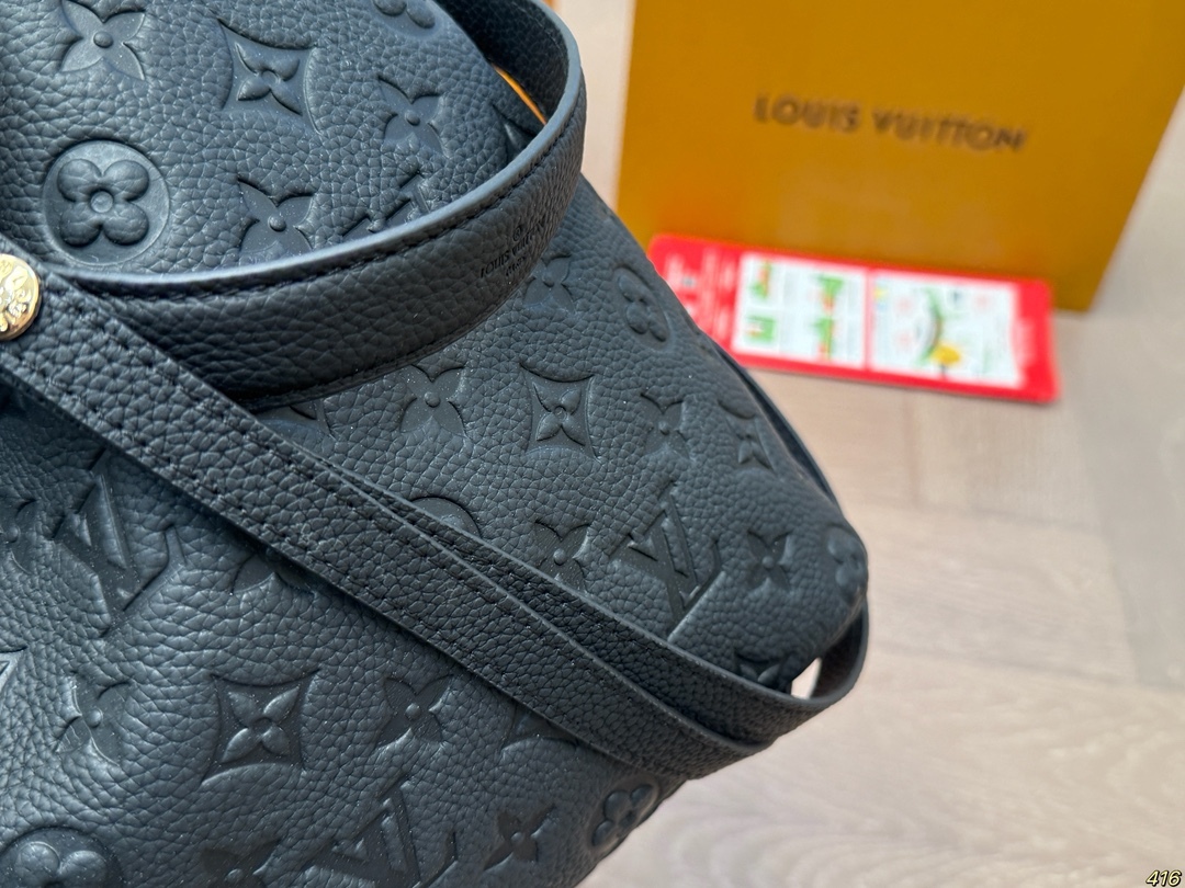 Drawstring bucket bag25*25cm