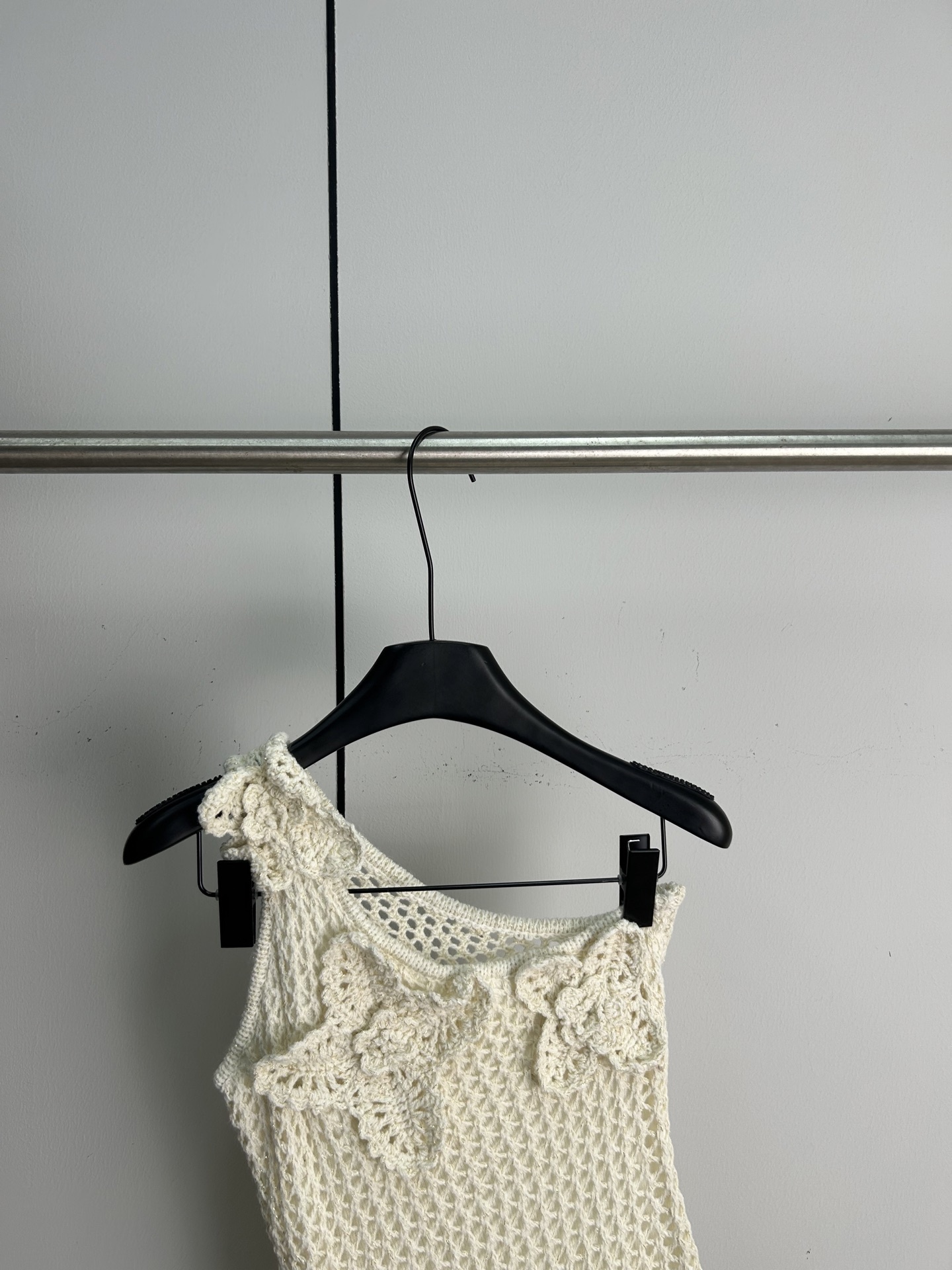 Off-shoulder knit top