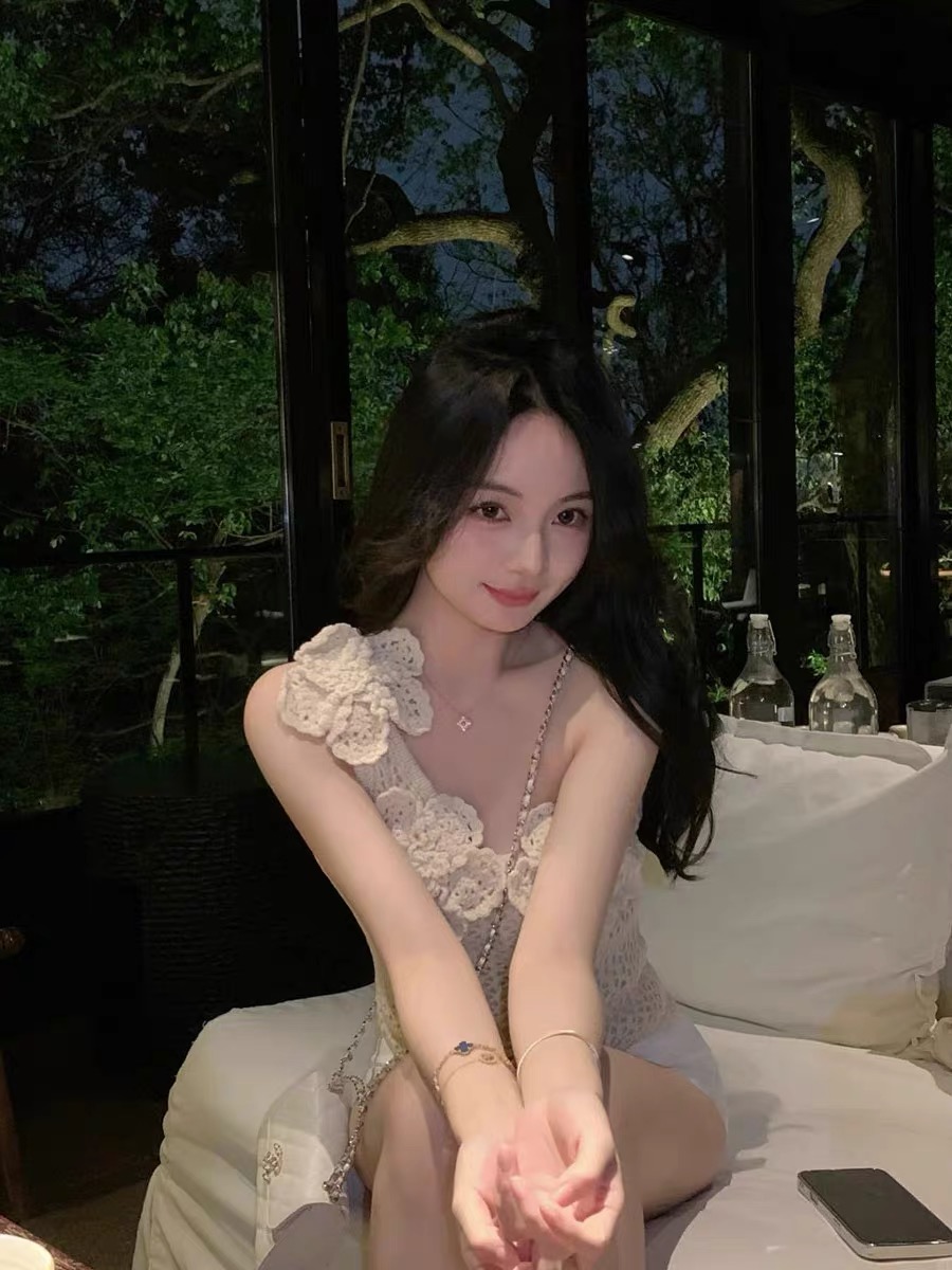 Off-shoulder knit top