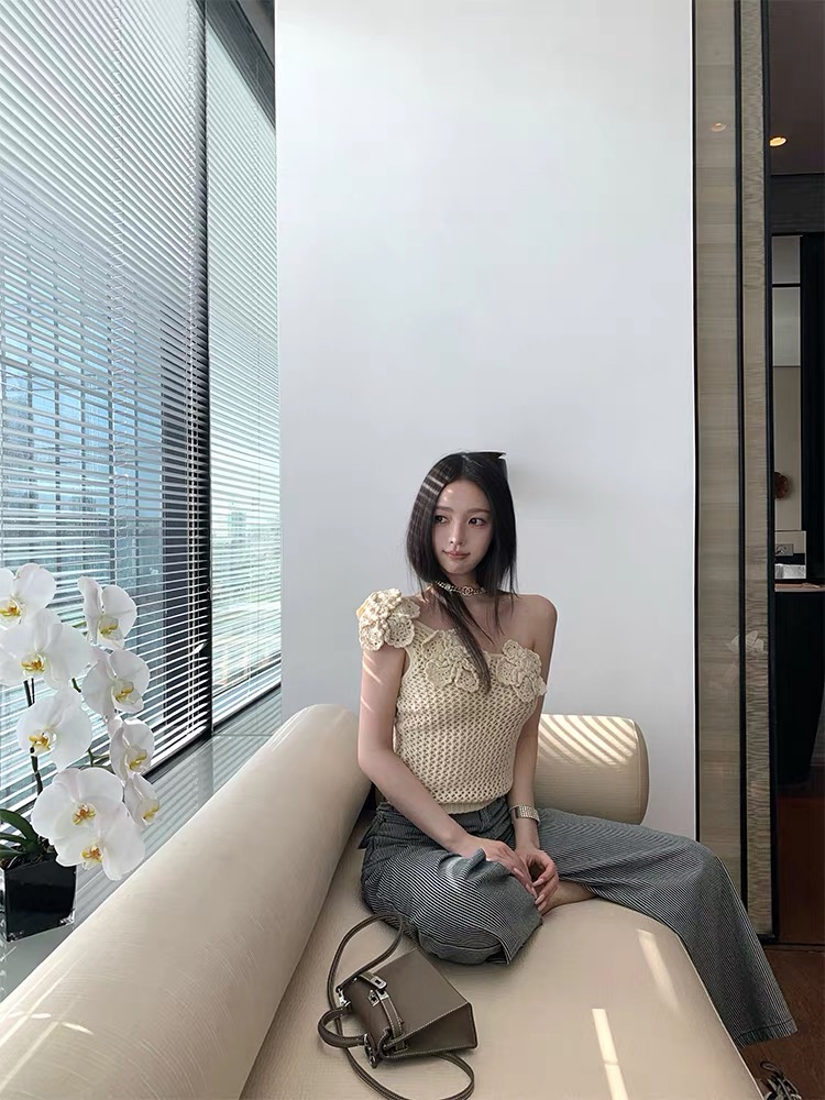 Off-shoulder knit top