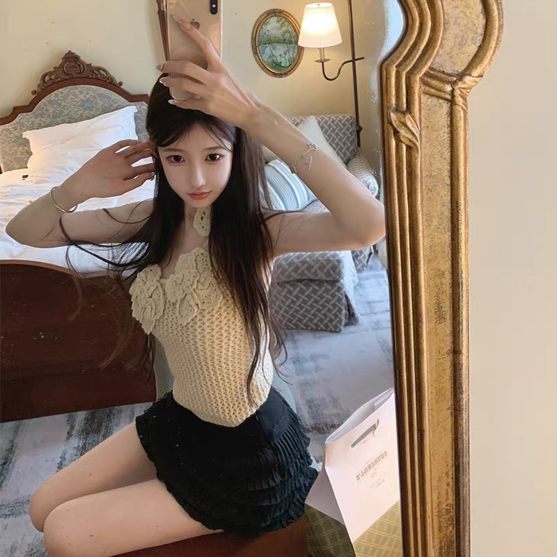 Off-shoulder knit top