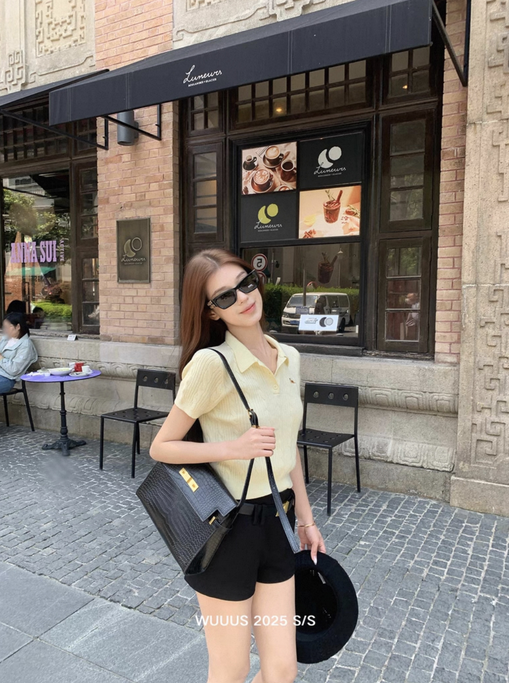Knitted lapel top