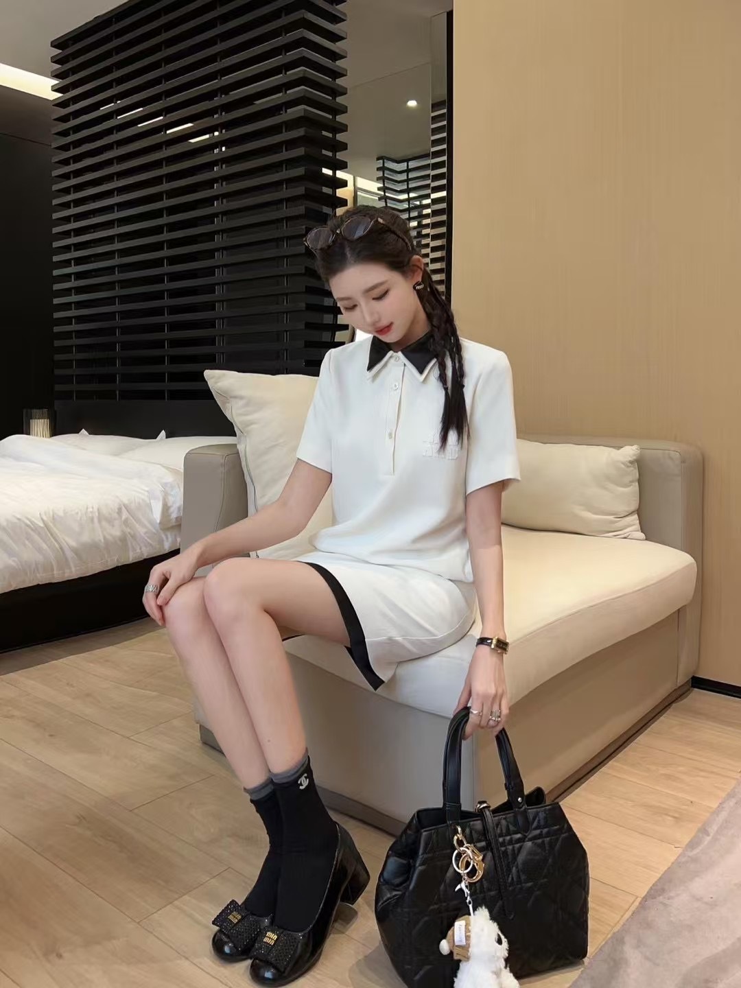 Double collar skirt