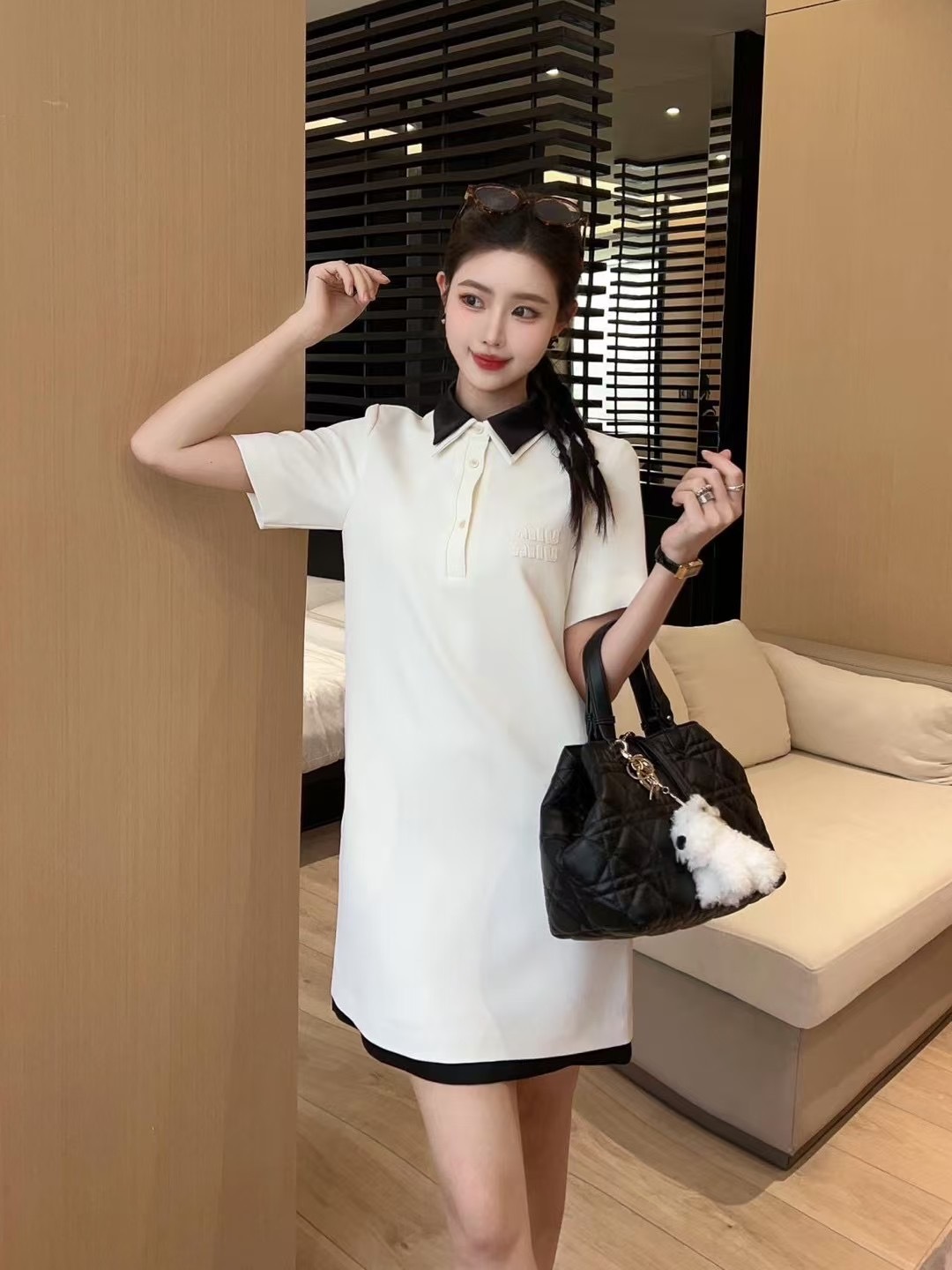 Double collar skirt