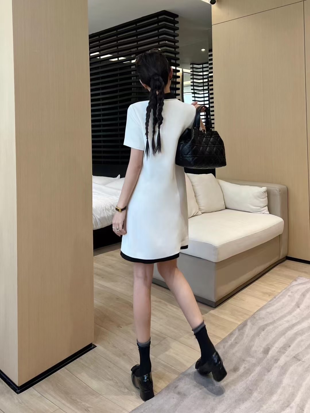 Double collar skirt