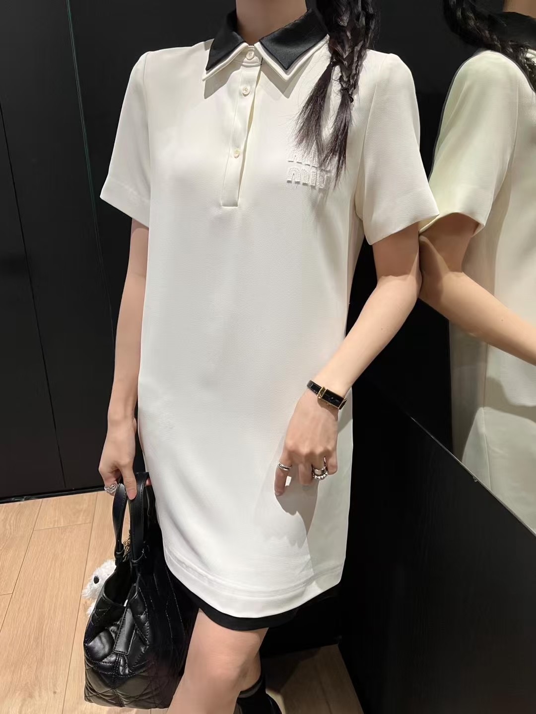 Double collar skirt