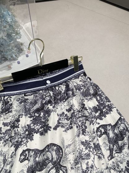 Short-sleeved high-waisted trousers suit