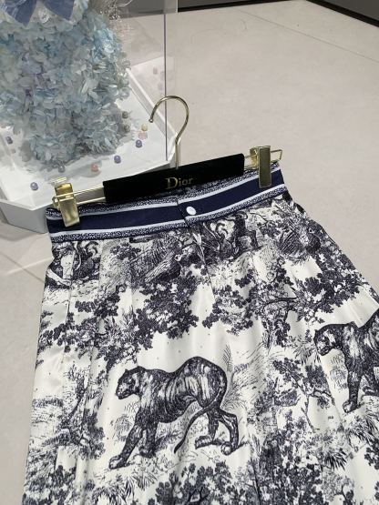 Short-sleeved high-waisted trousers suit