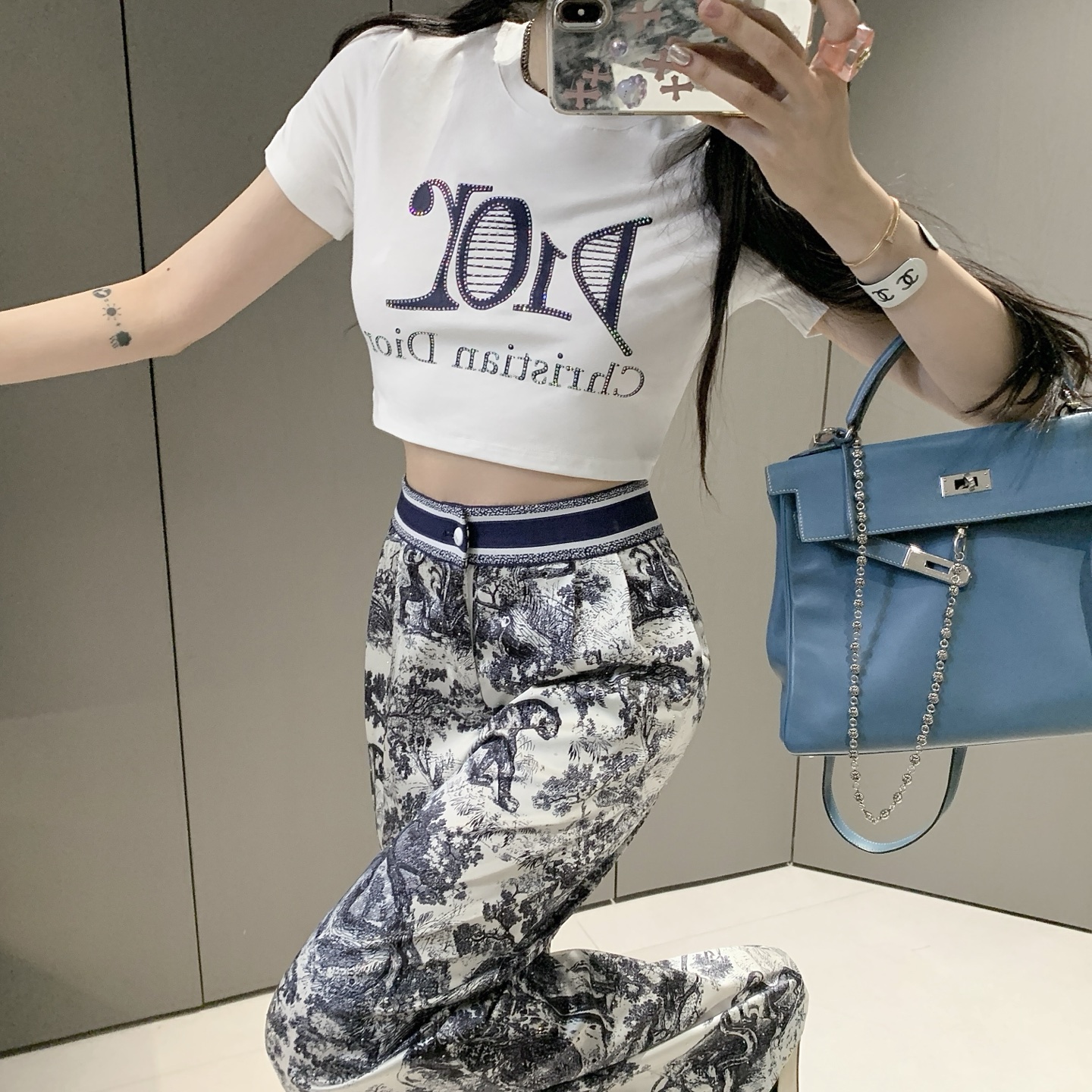 Short-sleeved high-waisted trousers suit