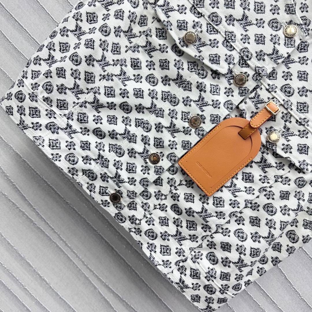 Printed Cropped Vest