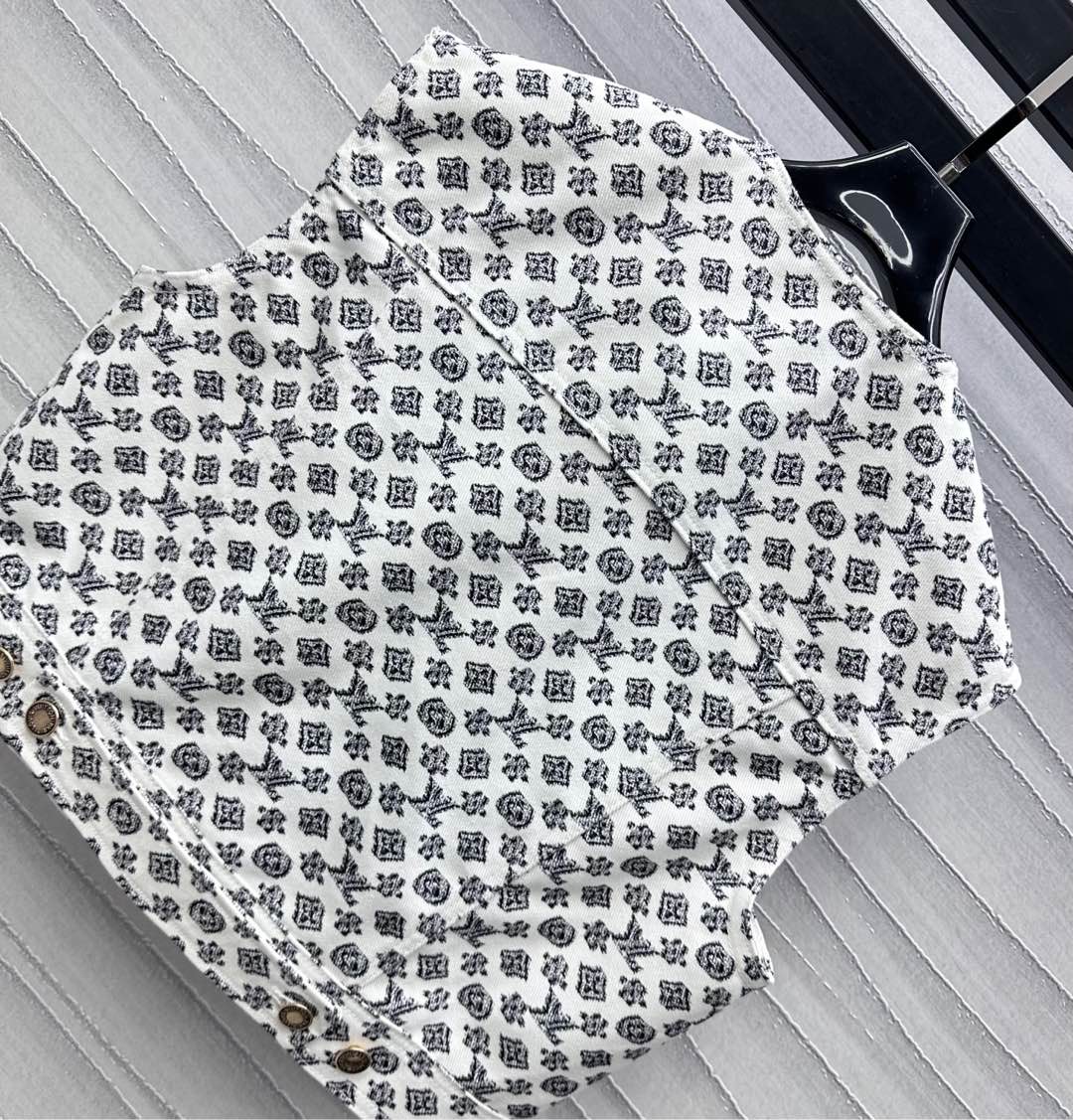 Printed Cropped Vest