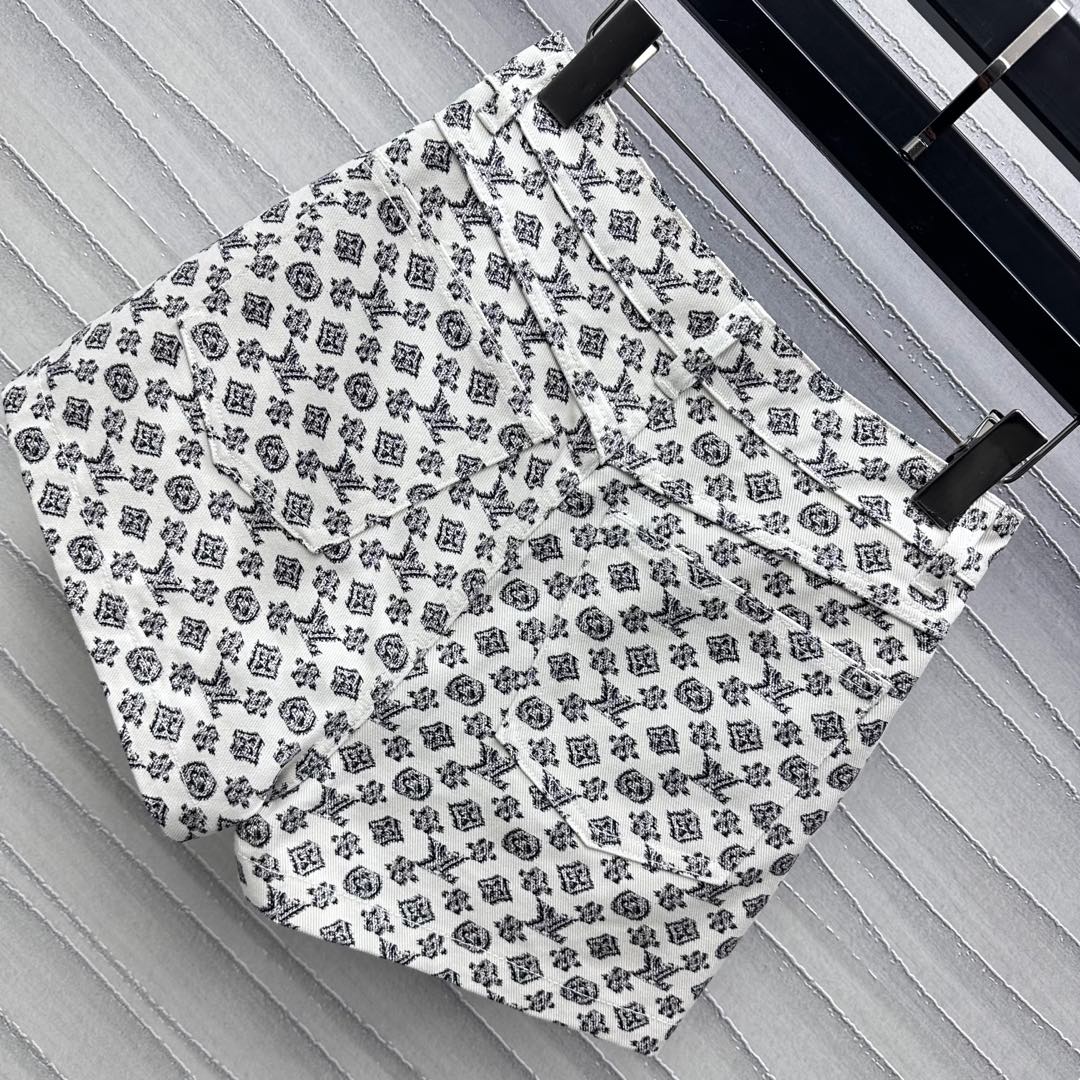 Printed high waist shorts