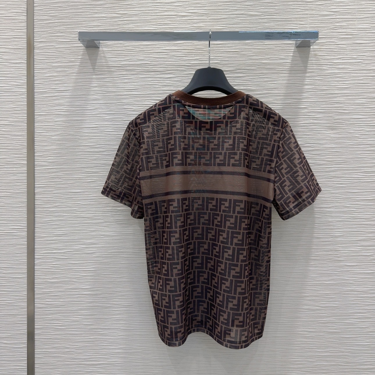 Transparent letter short sleeves