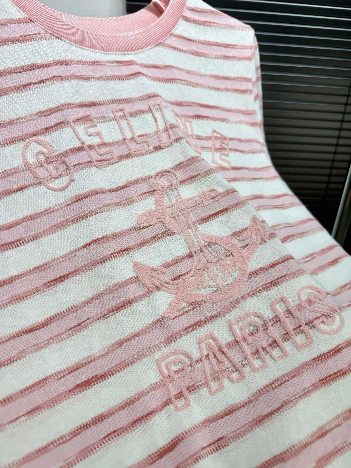 3D hook jacquard T-shirt