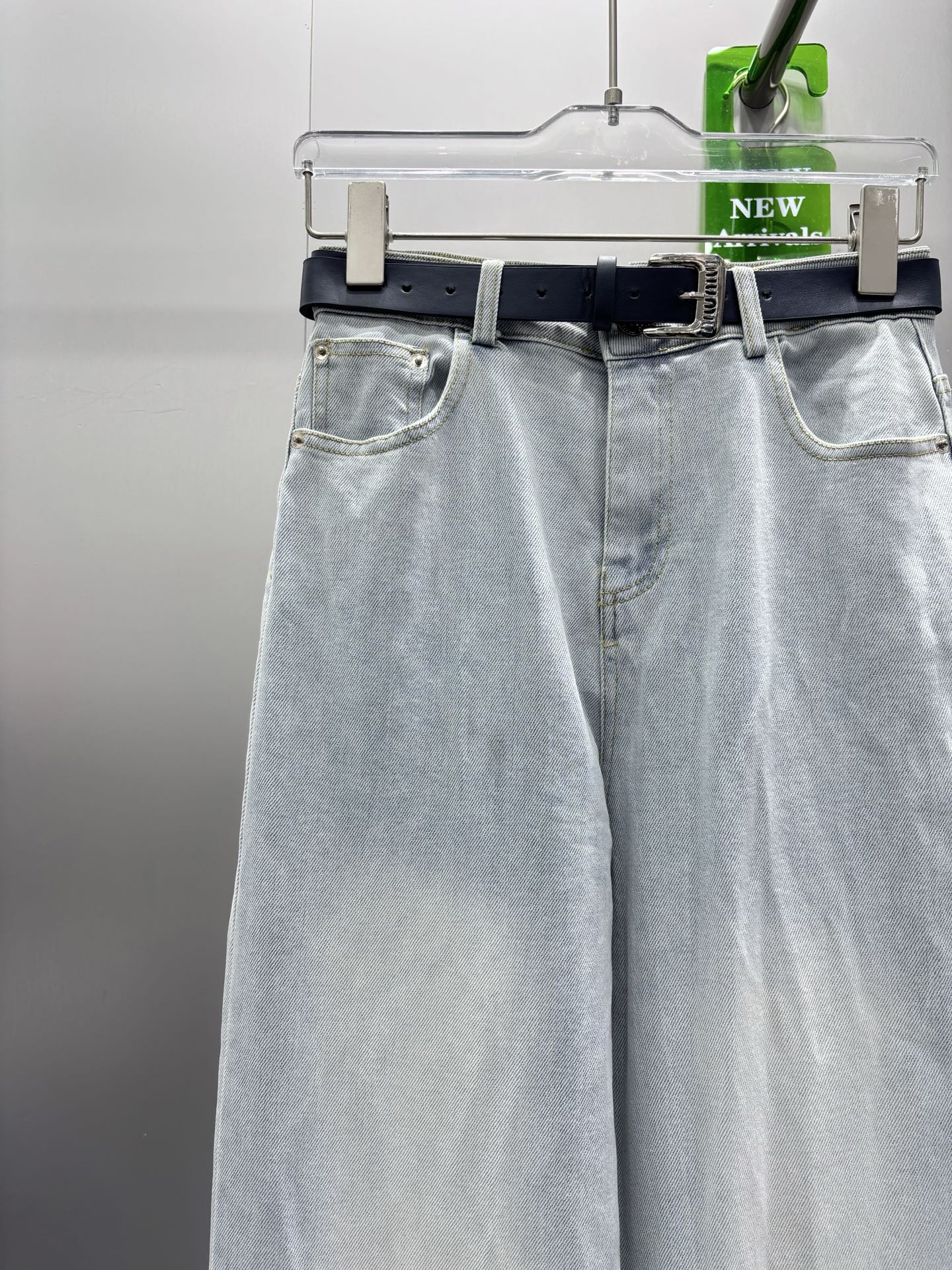 Back Pocket Embossed Lace Denim Pants