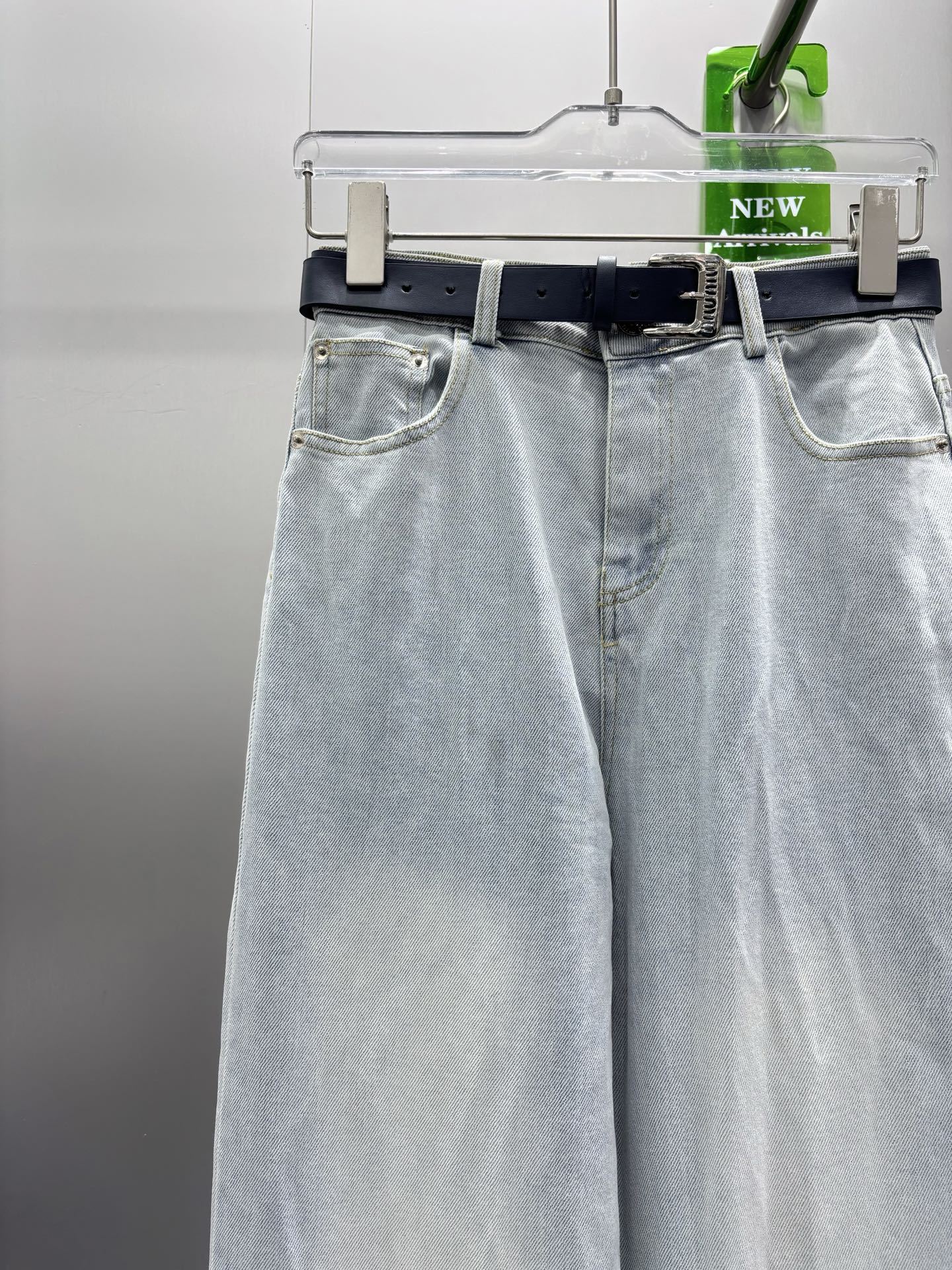 Back Pocket Embossed Lace Denim Pants