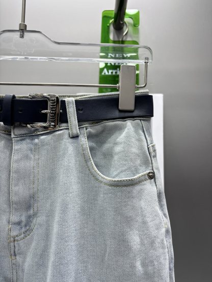 Back Pocket Embossed Lace Denim Pants