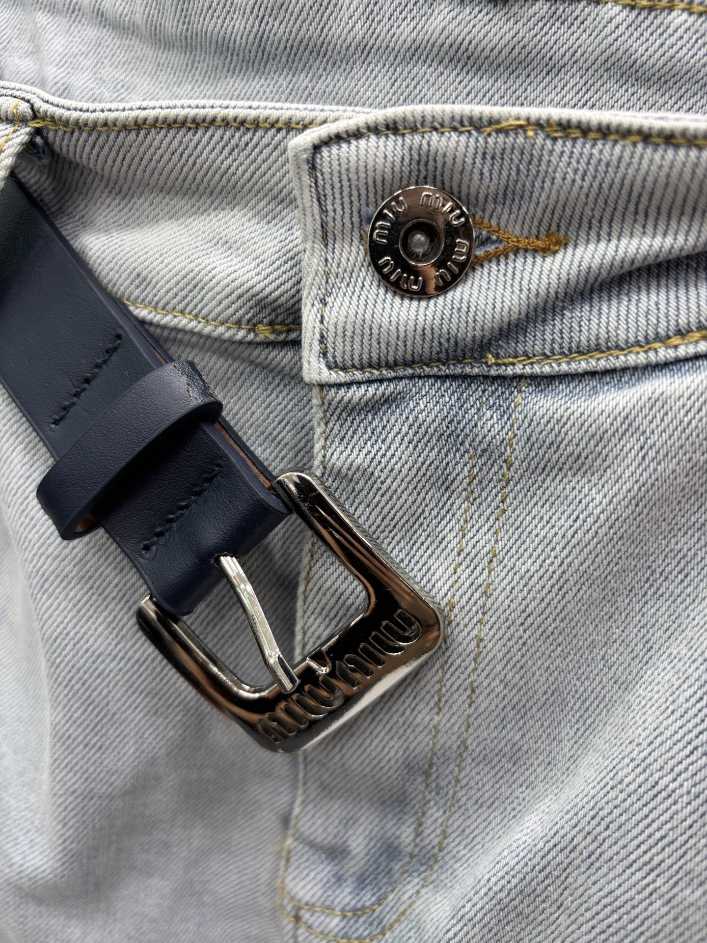 Back Pocket Embossed Lace Denim Pants