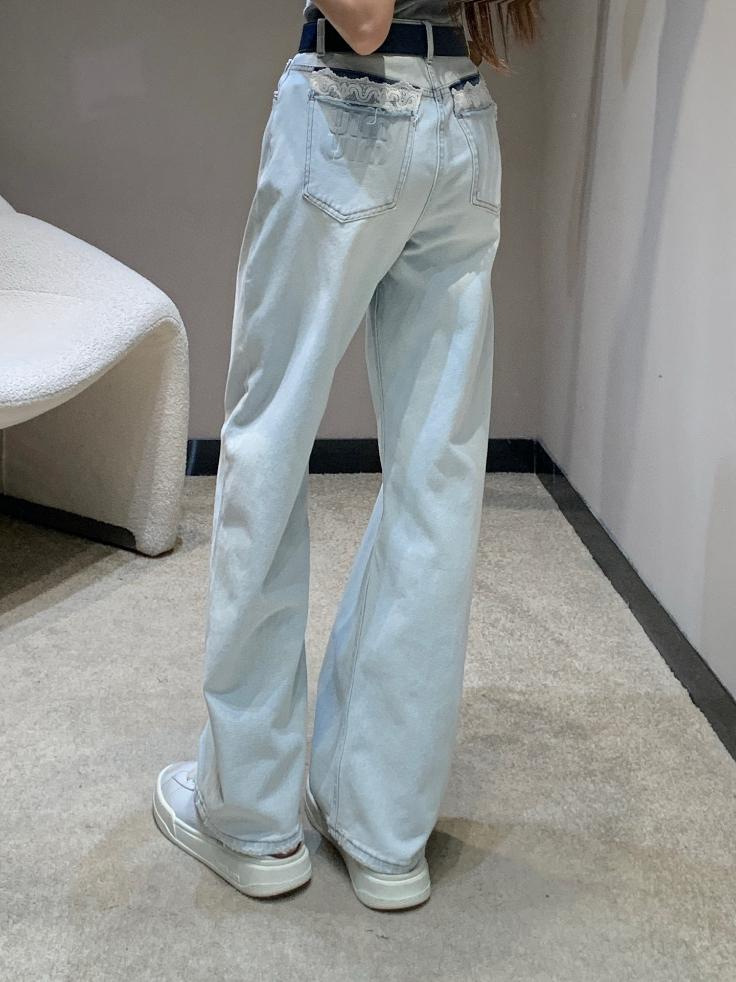 Back Pocket Embossed Lace Denim Pants