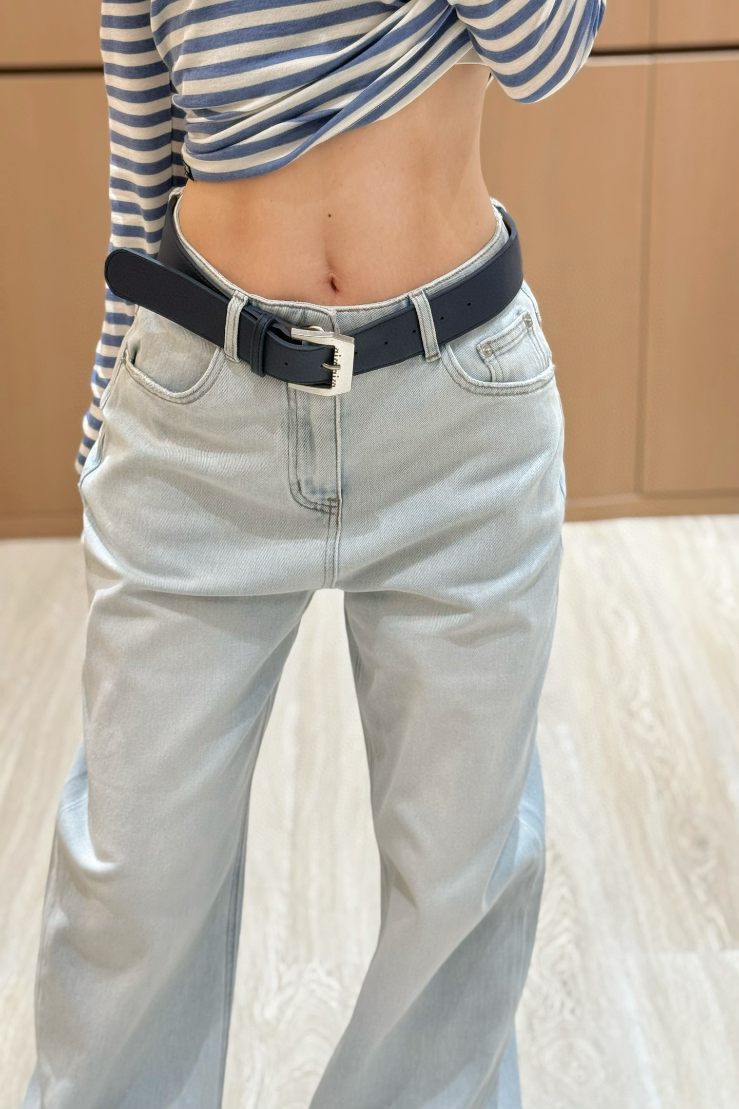 Back Pocket Embossed Lace Denim Pants