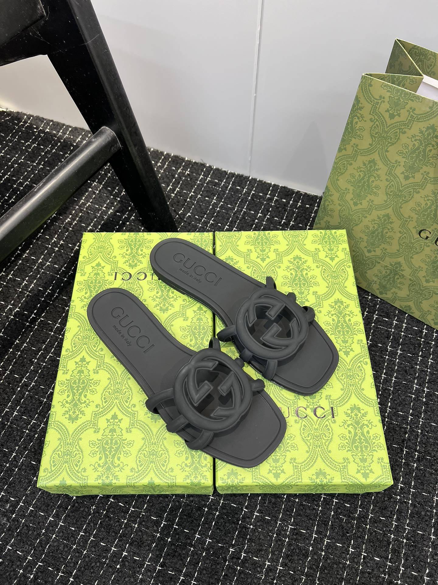 Beach jelly shoes hollow slippers