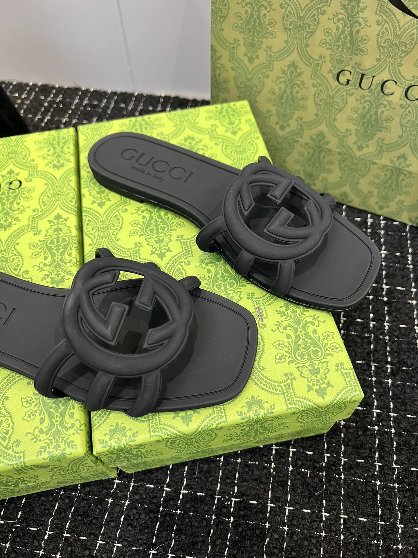 Beach jelly shoes hollow slippers