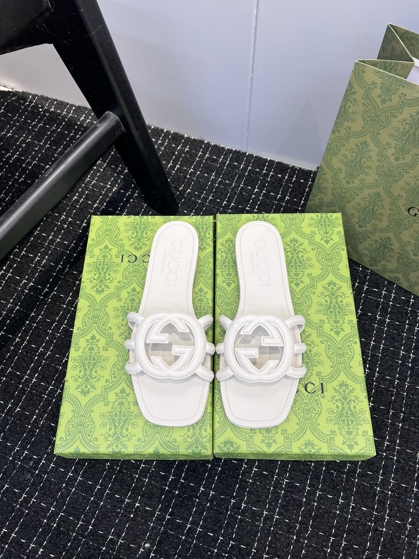 Beach jelly shoes hollow slippers