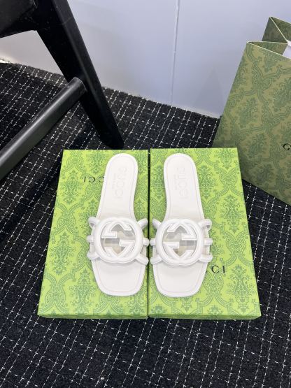 Beach jelly shoes hollow slippers
