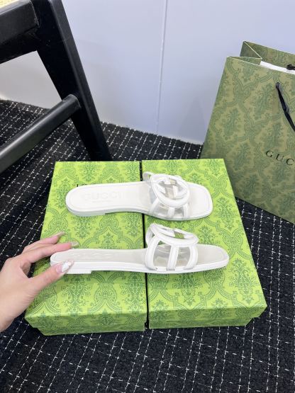 Beach jelly shoes hollow slippers