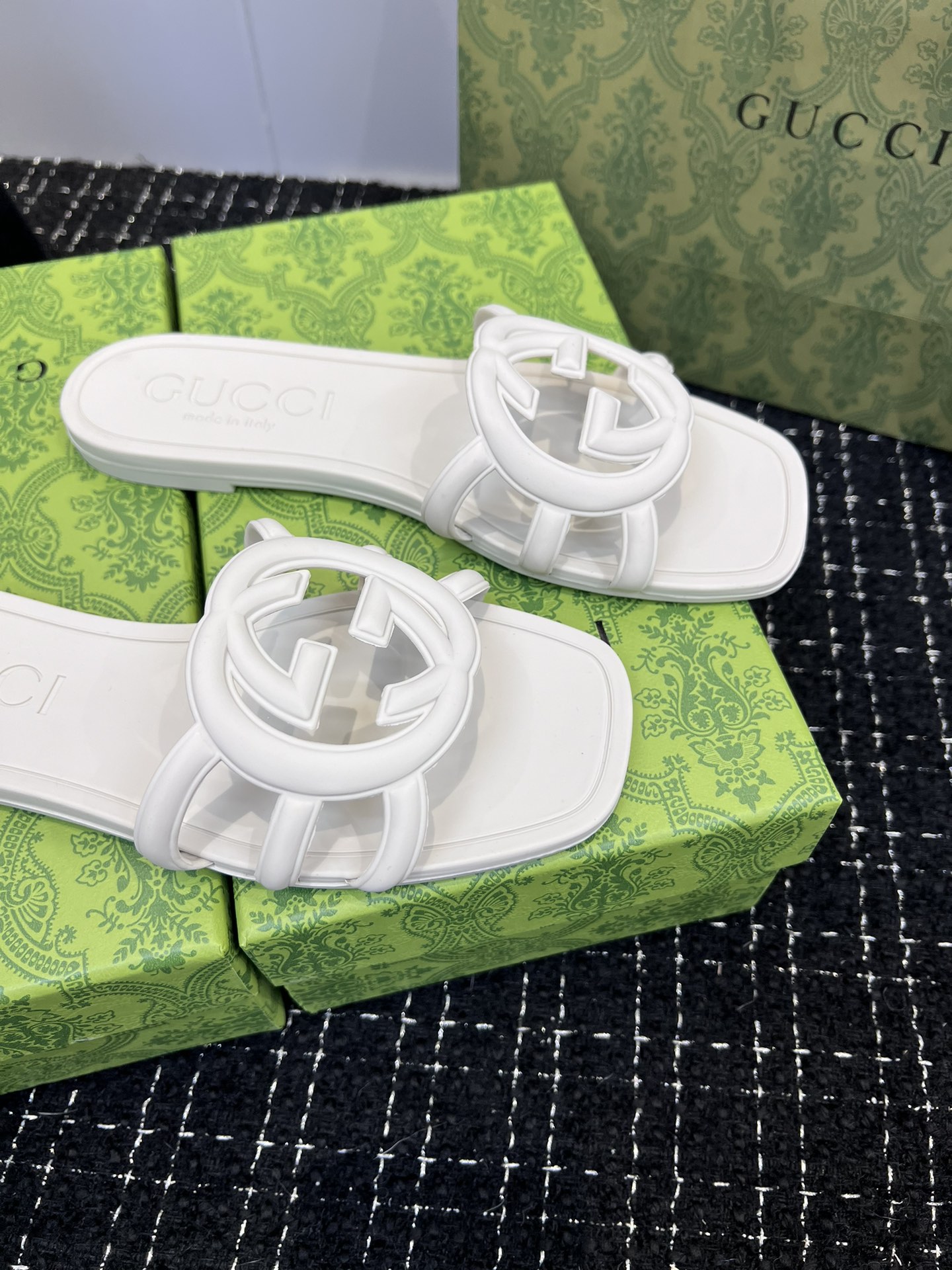 Beach jelly shoes hollow slippers