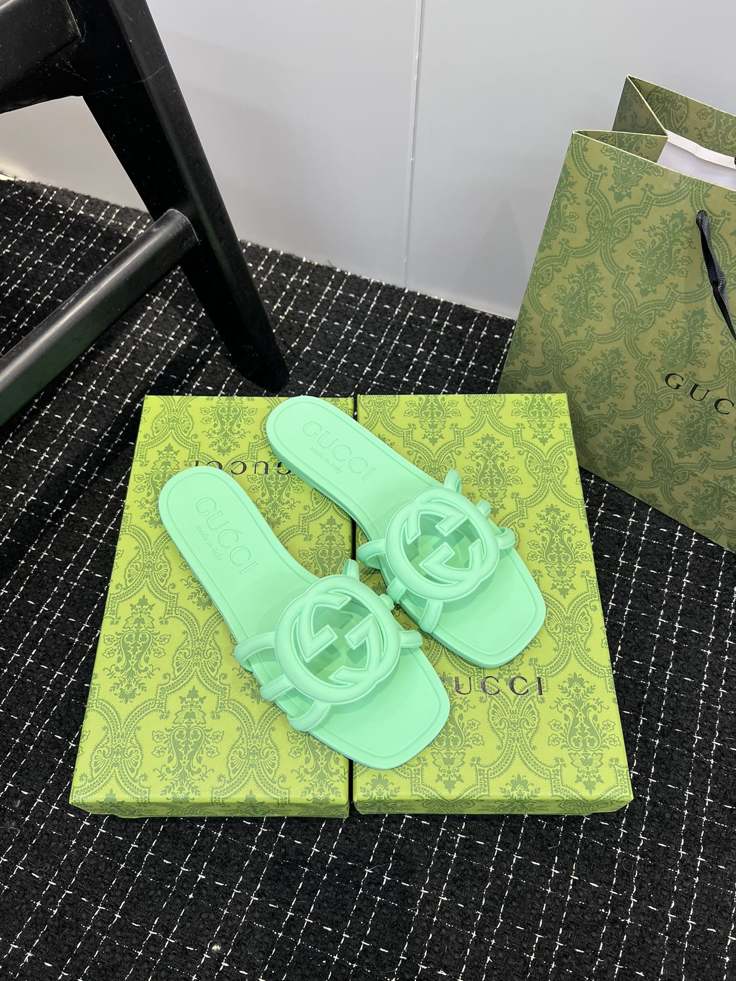 Beach jelly shoes hollow slippers