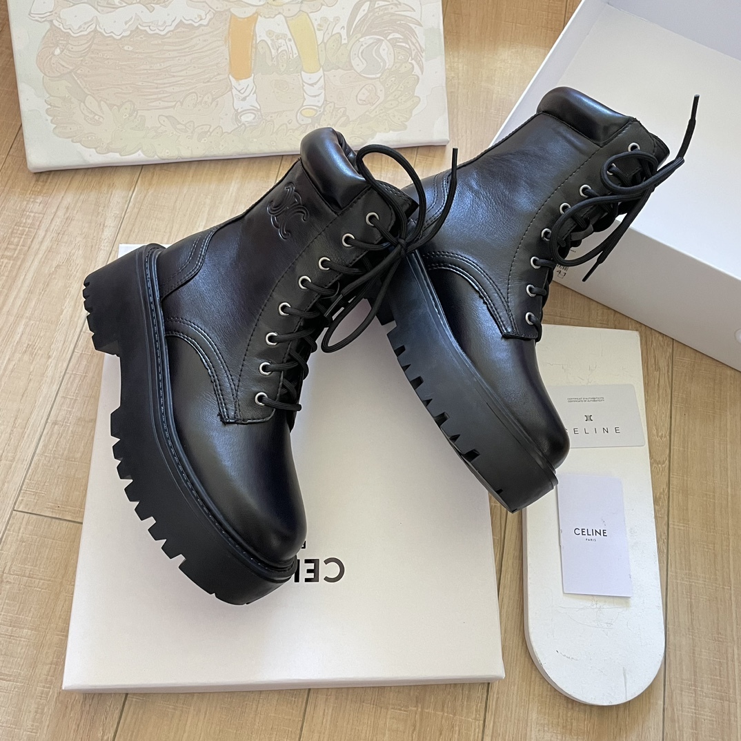 Lace-up platform ankle boots Motorcycle Martin boots