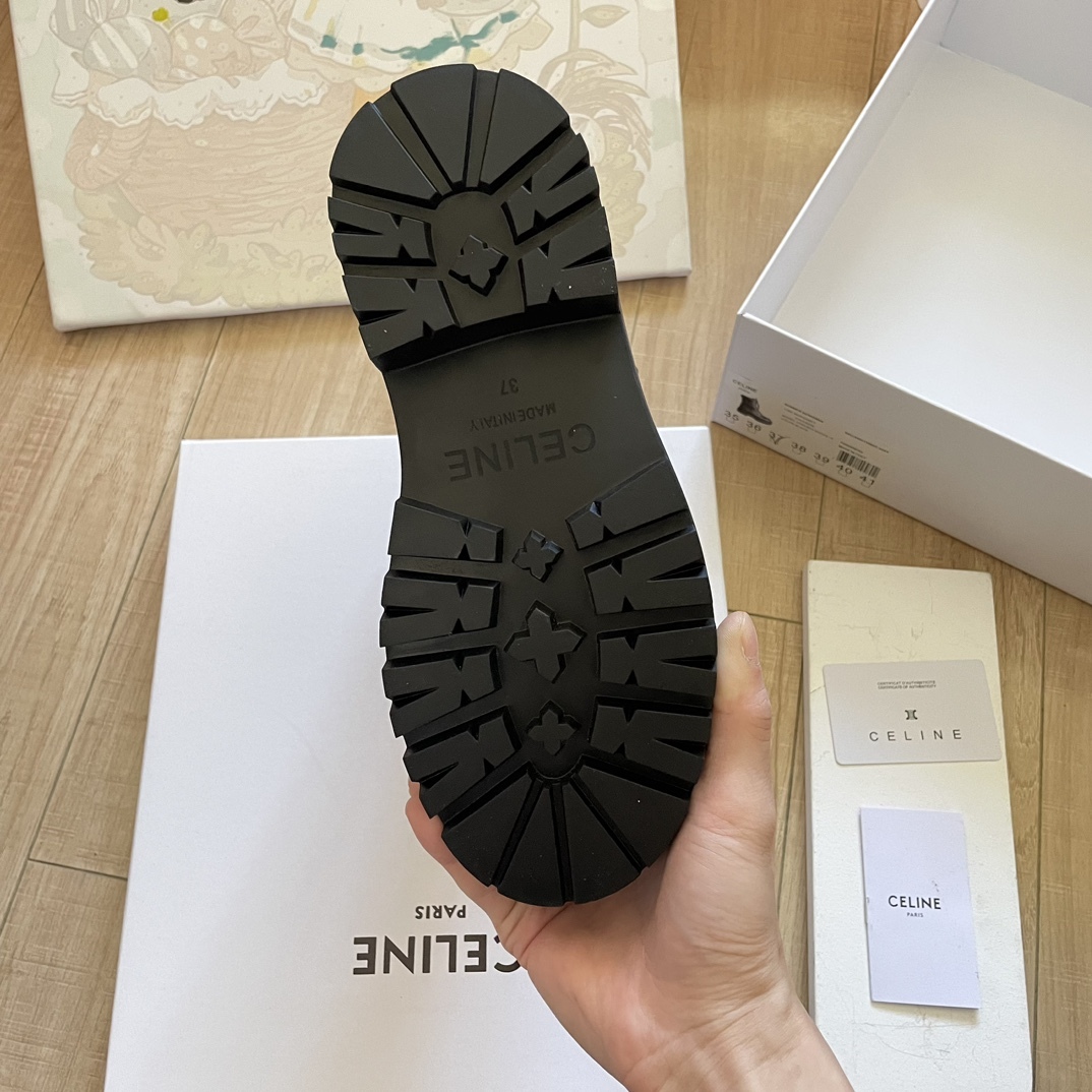 Lace-up platform ankle boots Motorcycle Martin boots