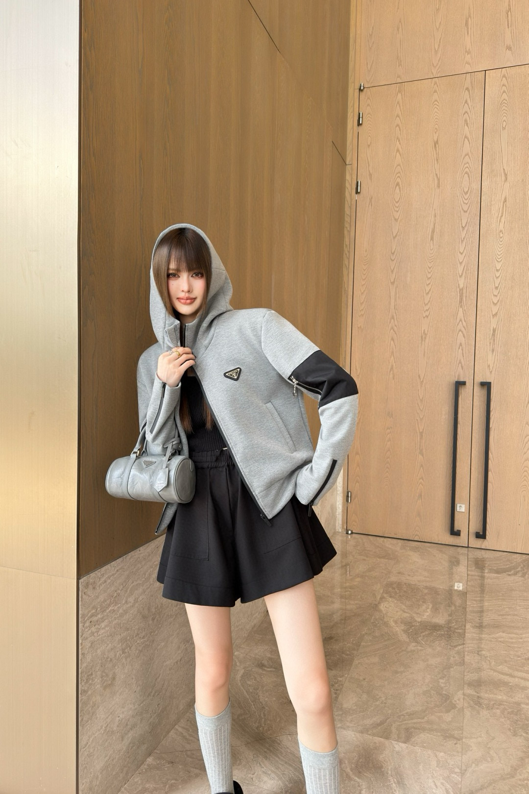 Hooded zip-up jacket