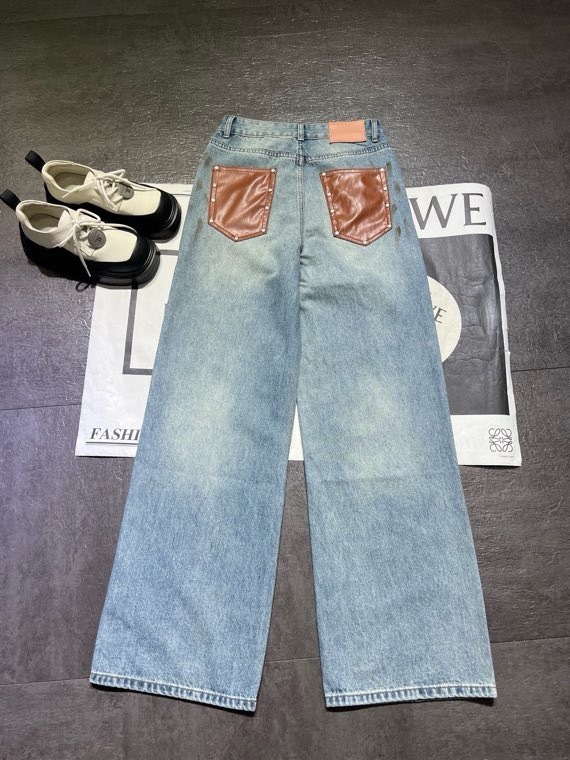 Slightly ripped, mud-dyed, distressed, washed, and dirty pants