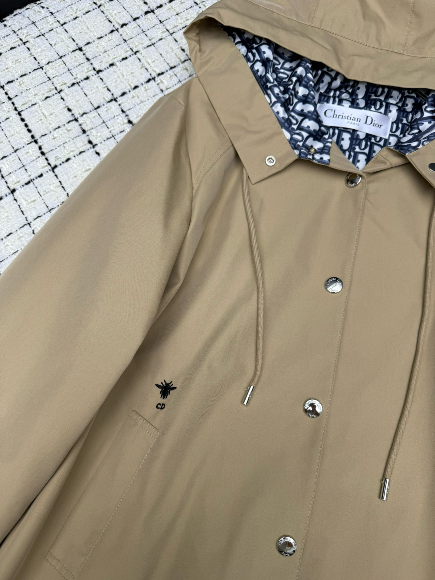 Bee embroidered mid-length trench coat