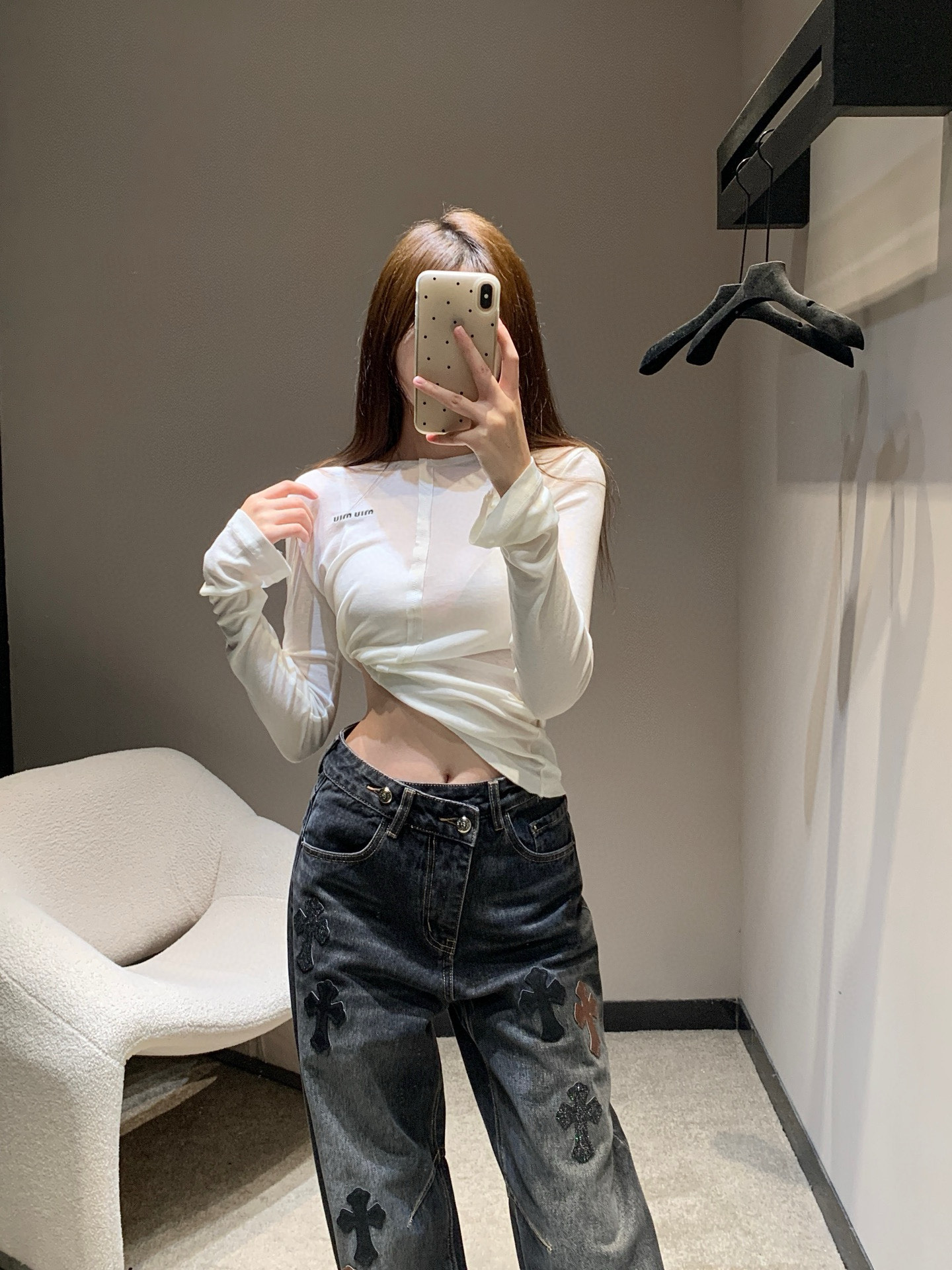 Cross-patch washed jeans