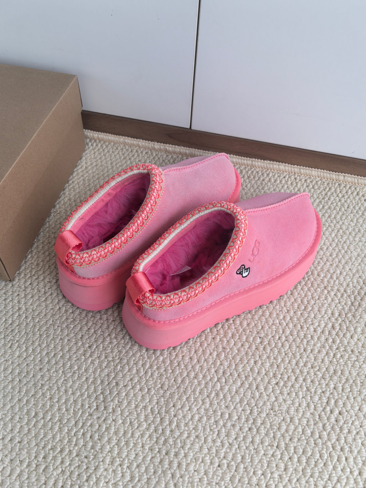 Home snow boots 