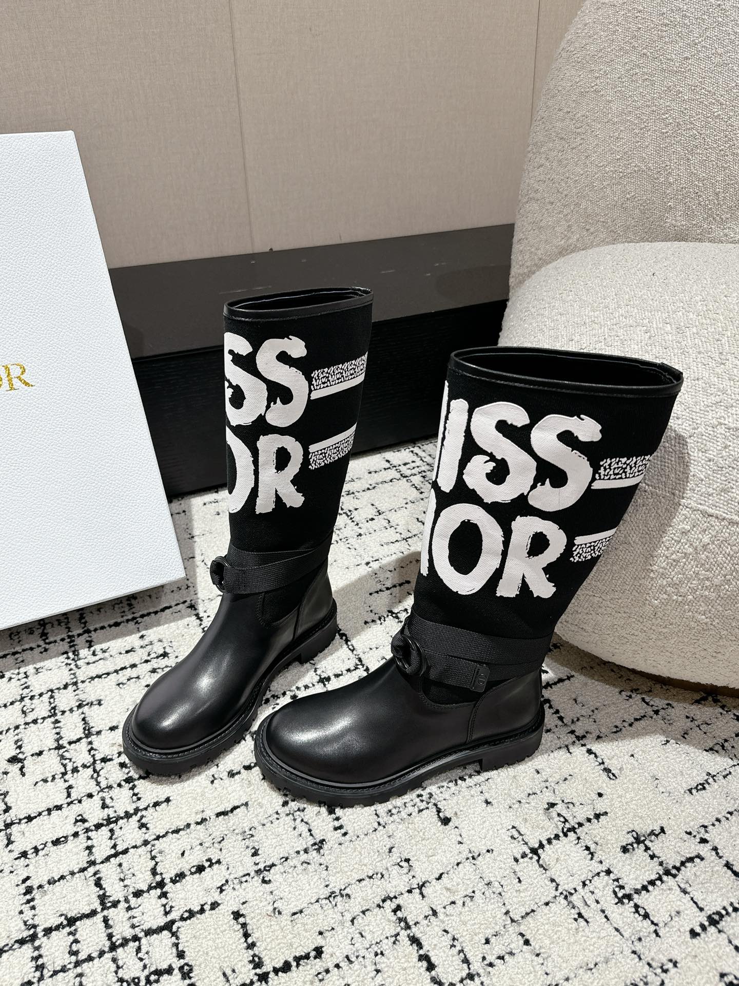Letter canvas graffiti biker boots