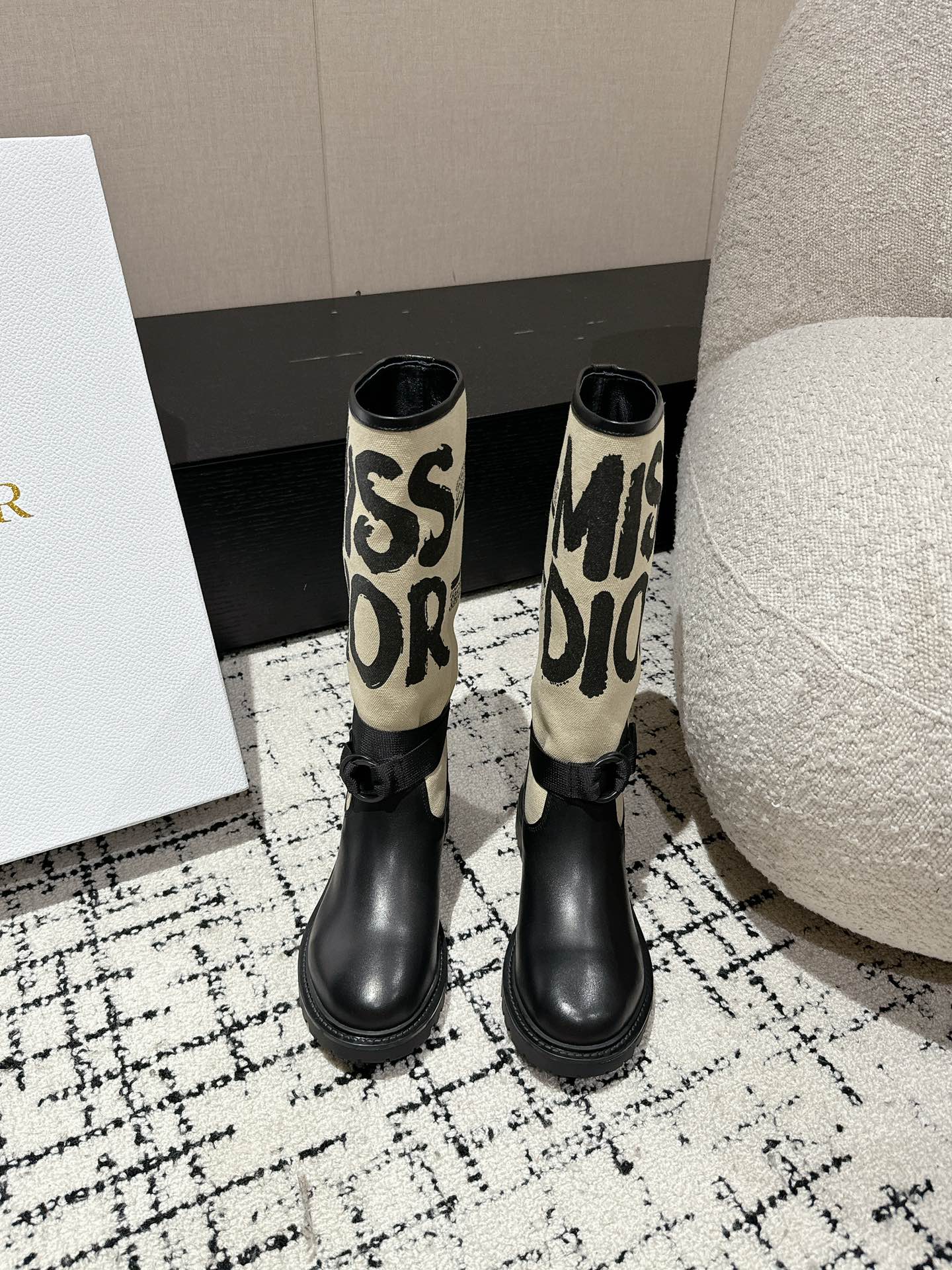 Letter canvas graffiti biker boots