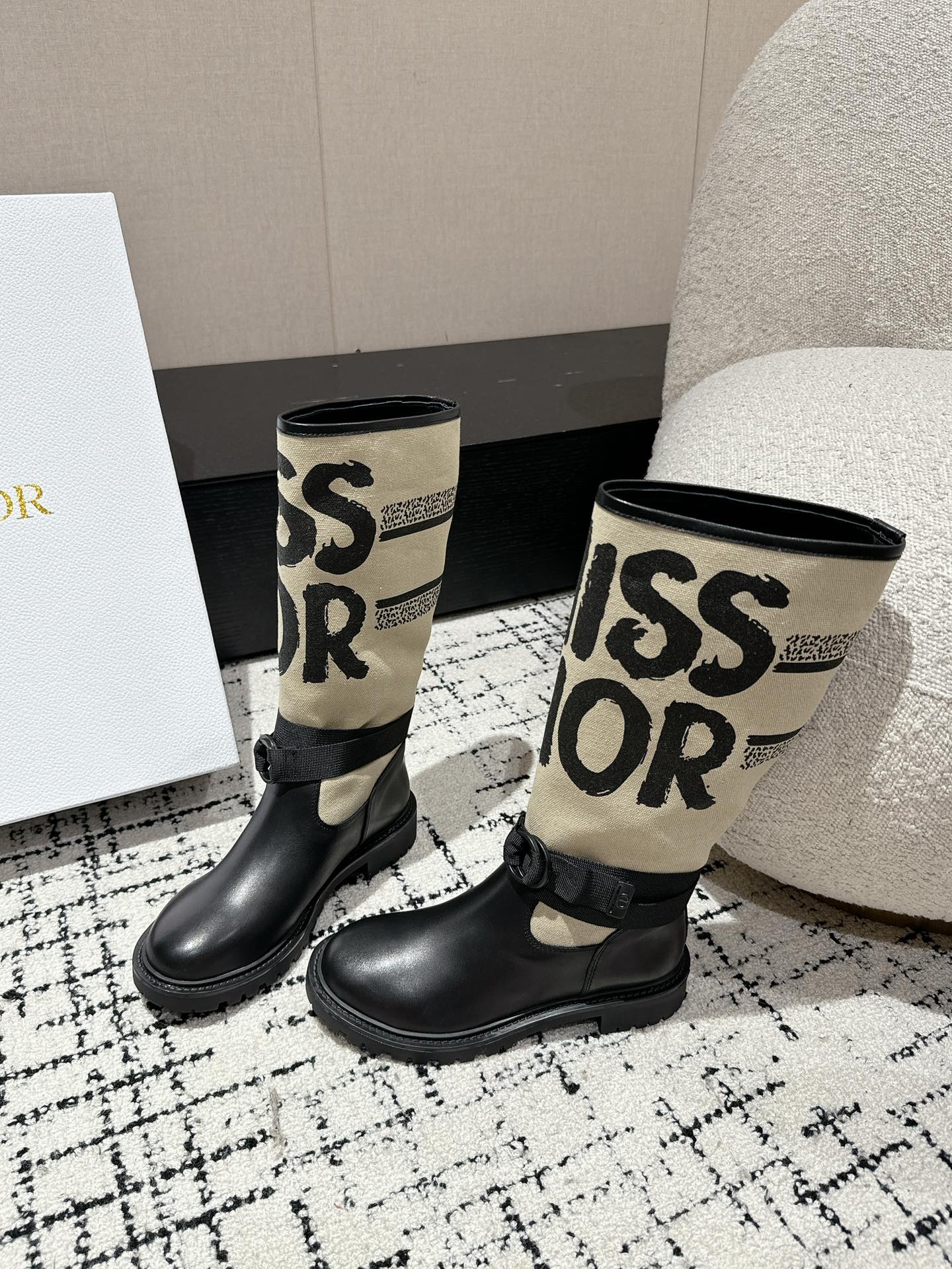 Letter canvas graffiti biker boots